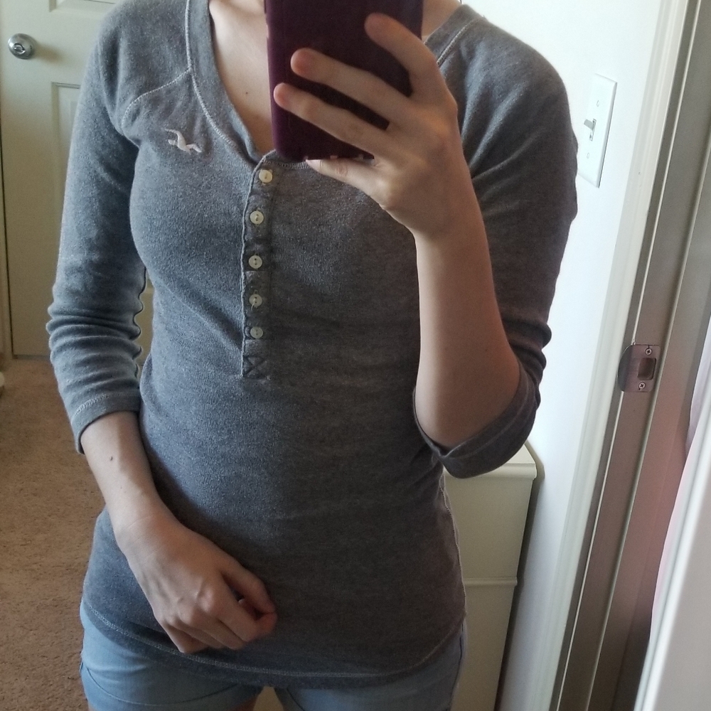 Grey 3/4 Sleeved Button up Hollister Shirt